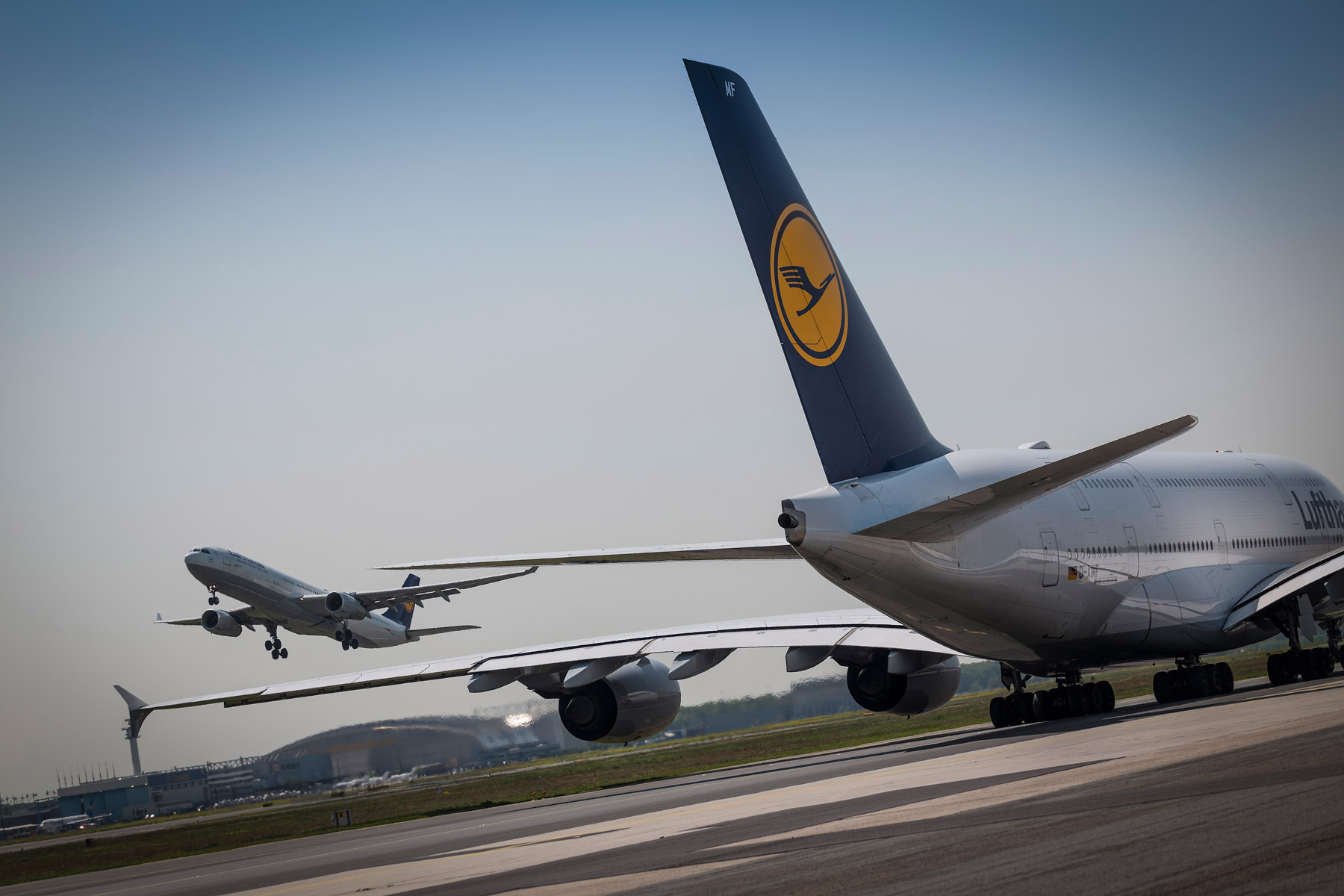 Frankfurt Airport Das Tor zur Welt, der Flughafen