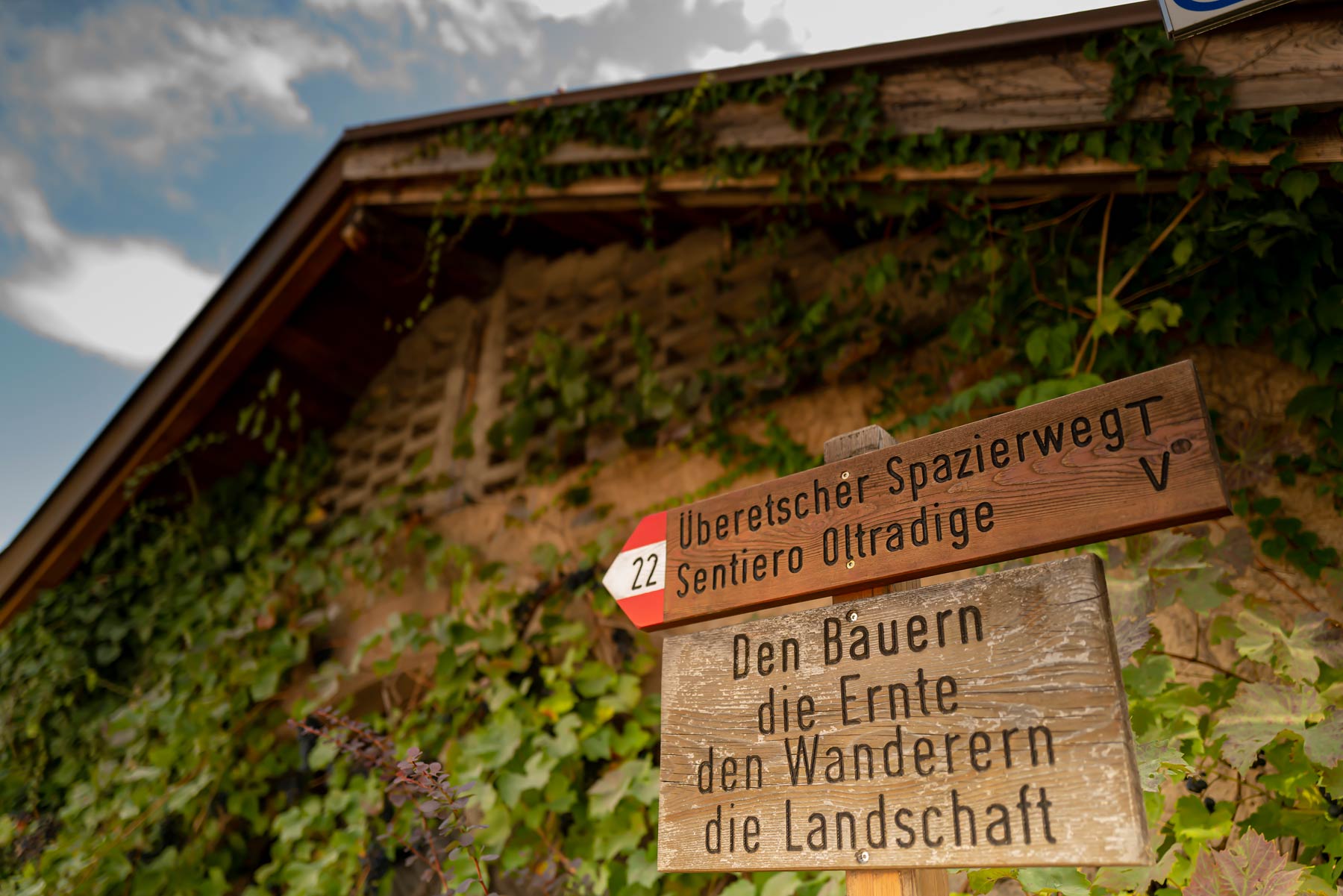 Südtirol - Alto Adige Berge, Kultur, ein schönes Leben, das ist Südtirol