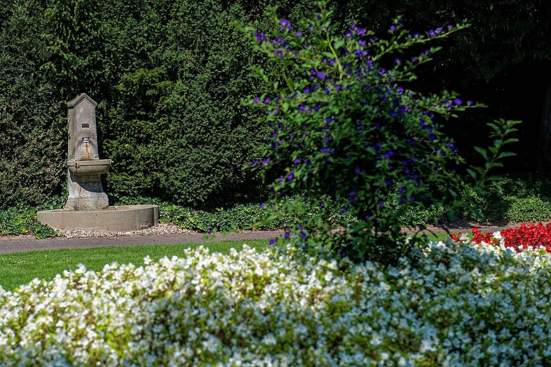 Wasserspiele und Brunnen für das Leben