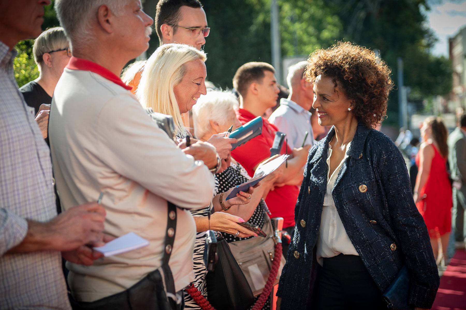 Nibelungen Festspiele See aus Asche