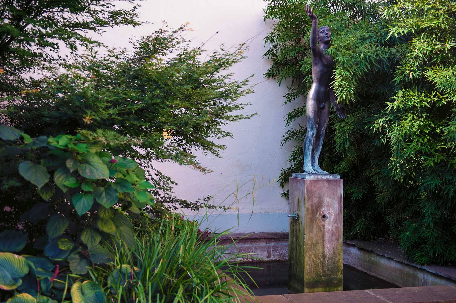 Wasserspiele und Brunnen für das Leben